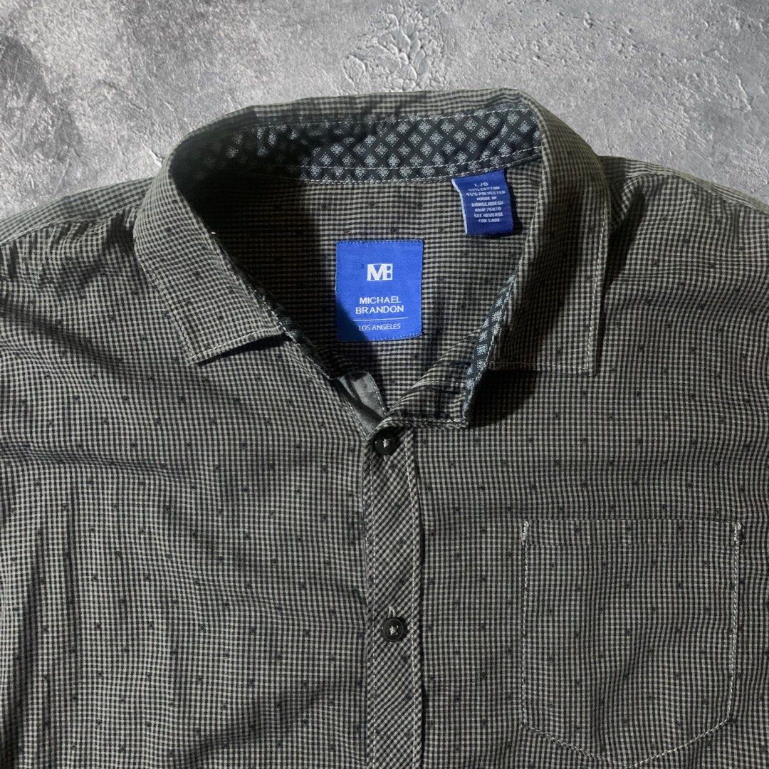 Michael Brandon LA Gray-Black Long-Sleeve Button-Down Shirt (Category: Formal Shirts) located in Muntinlupa City. Submitted by archivesbynico (Listing ID 1408260300, Image 2). Description: Length: 31 in. Width: 22 in. Size: L - XL > authentic michael brando la longsleeves > as new condition! > magaan and malambot sa katawan 📍Location: Muntinlupa City 💵 MOP: GCash 🚚 MOD: J&T / Lalamove / Grab > No cancellation of order > No return, No exchange 