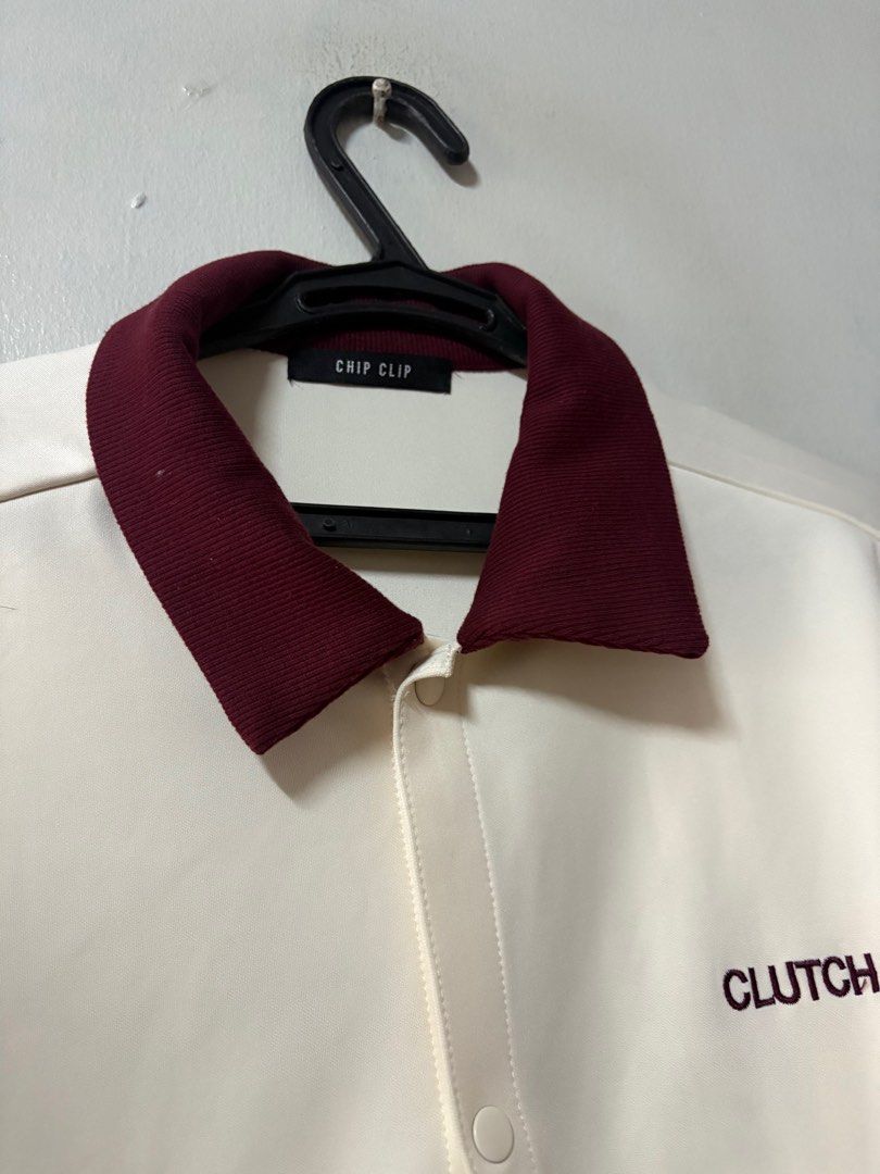 Polo (Category: Tshirts & Polo Shirts ) located in Taguig. Submitted by roxjl (Listing ID 1408125208, Image 3). Description: Wore it once for picture Free size (l-xl) can fit Bought it in Japan.