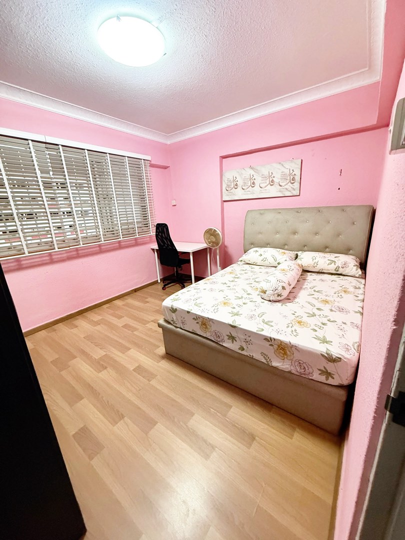 (Category: ) located in . Submitted by NHBMWCLOSETZ (Listing ID 1407514639, Image 1). Description: .