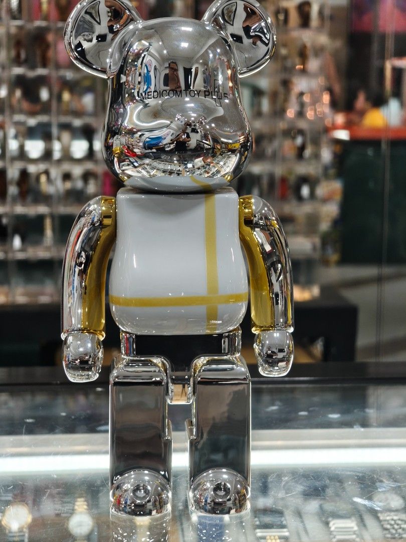 Selling Low: Medicom Toy Plus Bearbrick 400% (Category: Designer & Blind Box Toys) located in Quezon City. Submitted by timecheckph (Listing ID 1408193834, Image 1). Description: Selling Low: Medicom Bearbrick Promotional 400% Yellow strap on Metallic Unit only, no box PM for more info.