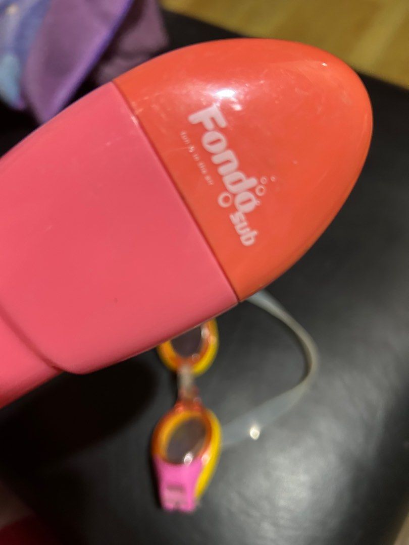 Snorkeling Gear and Free Goggles (Category: Other Baby Bathing & Changing Needs) located in Taguig. Submitted by iamfab15 (Listing ID 1408254516, Image 2). Description: Authentic Fonda Sub Snorkeling Gear and Free Goggles 2-4Y beat Fi Rfs: lipat-bahay.