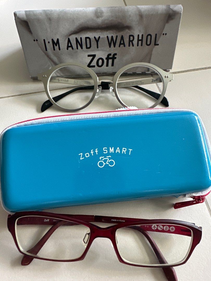 Spectacles (Category: Sunglasses & Eyewear) located in Singapore. Submitted by grace.wanhua (Listing ID 1408124749, Image 3). Description: .