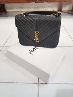 (Kategori: ) berada di . Dikirim oleh kaptenbag (ID iklan 1408125464, Gambar 1). Deskripsi: .