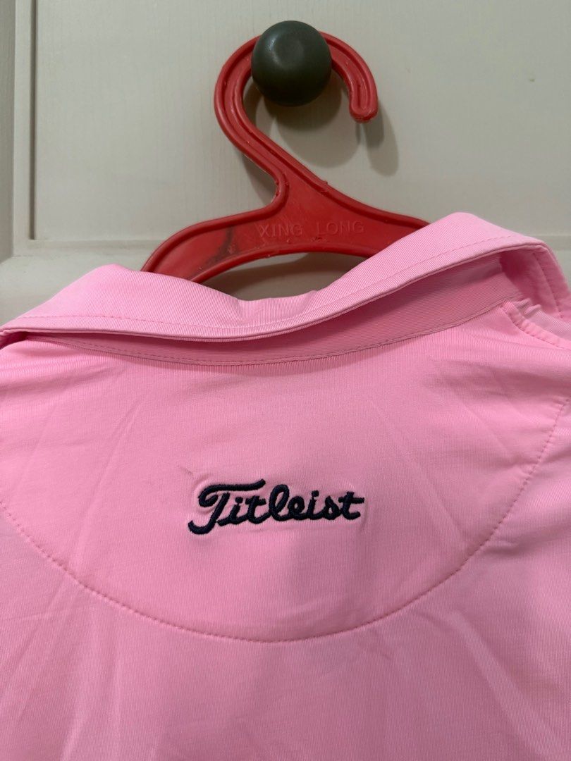 Titleist Pink Golf Polo Shirt (Category: Shirts) located in Muntinlupa City. Submitted by andenggggh (Listing ID 1408165524, Image 3). Description: - Pink Titleist golf polo shirt - Size: L on tag; but I’m size small so fits S-M bodyframe - Bought for 1500 - RFS: ayaw na mag pink.