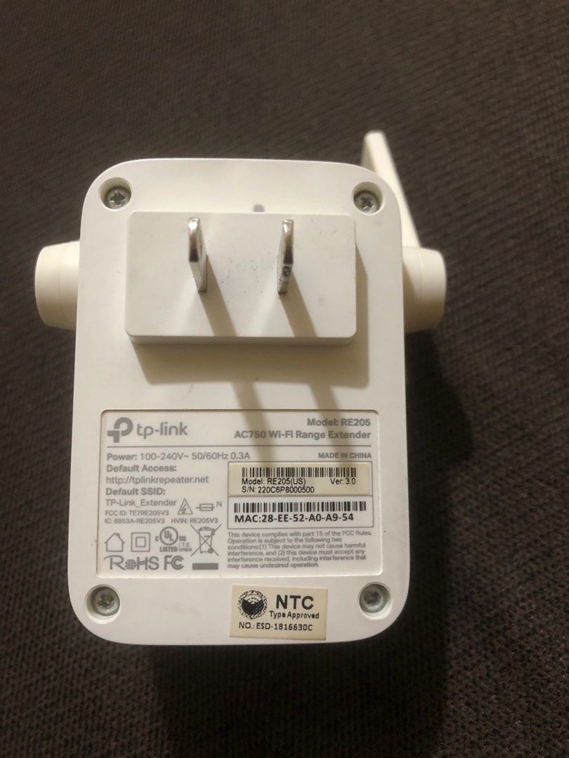 TP-Link RE205 AC750 Wi-Fi Range Extender (Category: Networking) located in Pasig City. Submitted by boundless93 (Listing ID 1408214348, Image 3). Description: Preowned, bought a month ago Srp: 1700+ Box not available Like new condition.