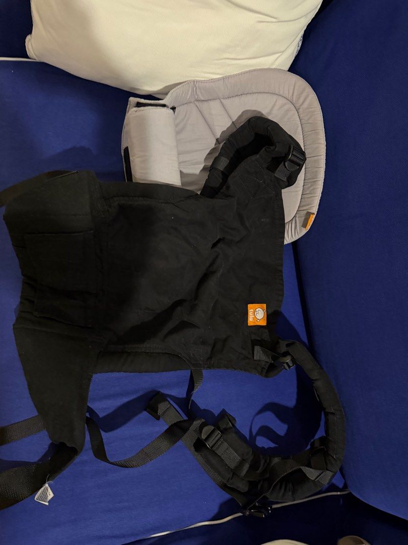 Tula Baby Carrier with infant insert (Category: Carriers & Slings) located in Manila. Submitted by clevershark.arsnm (Listing ID 1408215707, Image 2). Description: - Black Tula baby carrier - Complete set includes carrier and infant insert - Adjustable straps for a comfortable fit - Ergonomic design for both parent and baby - Provides a safe and secure way to carry your child -used for 1 month, it’s the best baby carrier for infants! RFS moved on