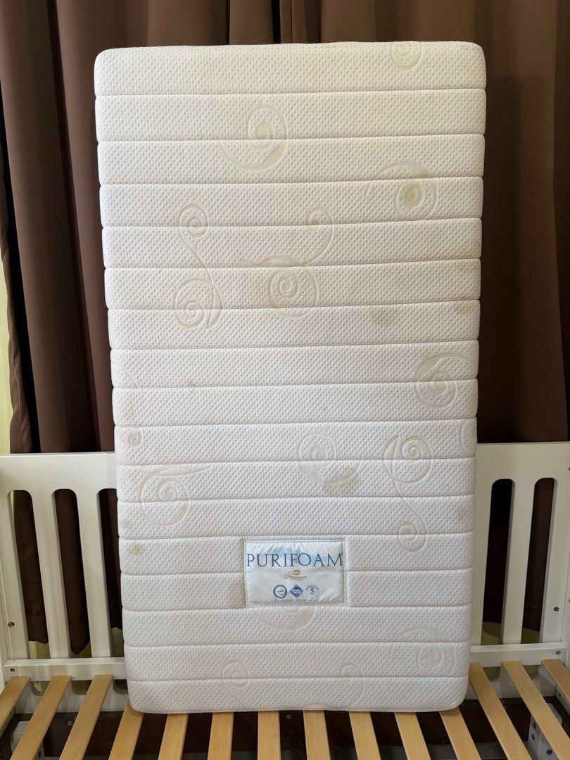 URATEX PuriFoam Crib Mattress (Category: Children's Beds) located in Caloocan City. Submitted by toastedstrawberry (Listing ID 1408139193, Image 3). Description: 🛏️ Purifoam Crib Mattress (URATEX) ✨ Condition: Used but very good, like new 🧼 With a small, limited visible stain (washable) ➕ Includes 7 free bedsheets 🏷️ Bought for: ₱3,799.75 💸 Selling Price: ₱2,500.