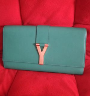 (Category: ) located in . Submitted by stylejourney (Listing ID 1408248481, Image 1). Description: .
