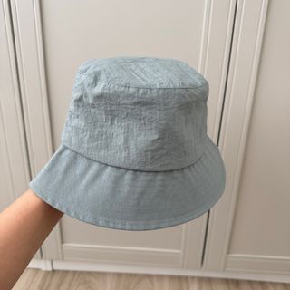 (Category: ) located in . Submitted by mywardrobe6 (Listing ID 1408208991, Image 1). Description: .