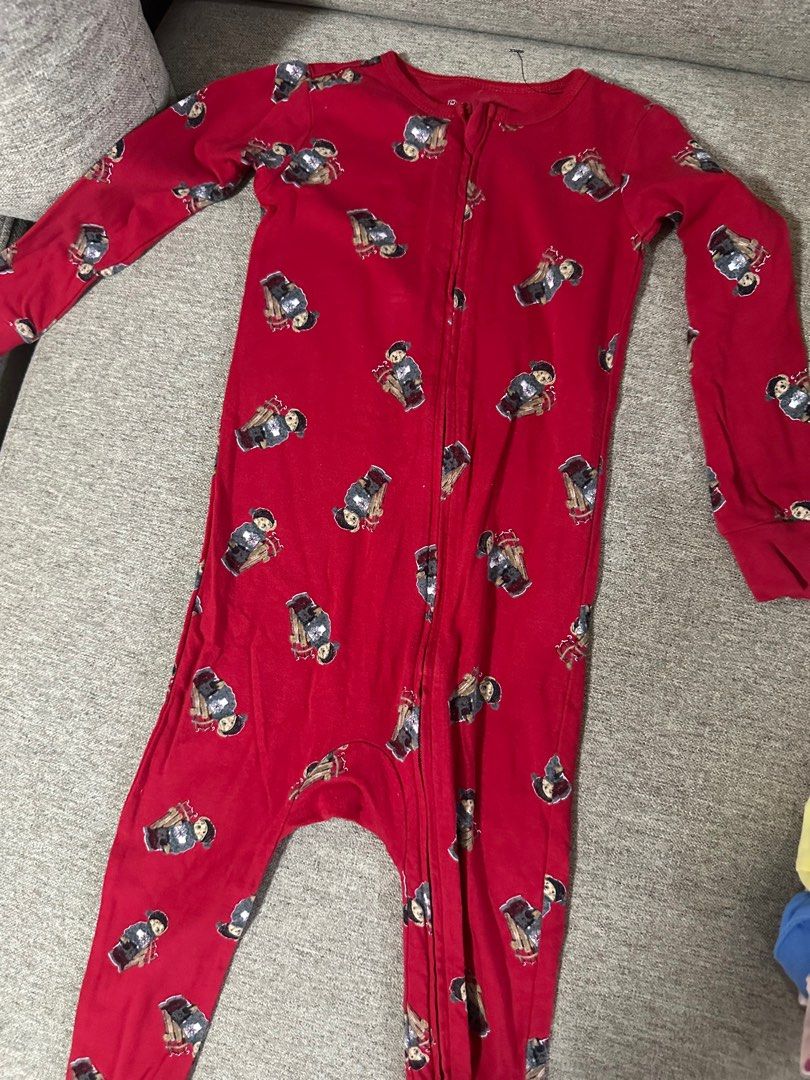 Baby Frogsuits (Category: Babies & Kids Fashion) located in Quezon City. Submitted by gracesc (Listing ID 1408342973, Image 1). Description: Ralph Lauren 18m Frogsuit - ₱500 Bnew. Authentic. Will give free Tili Dahli Frogsuits H&M 2-4m. Like New ₱200. Will give freebies.