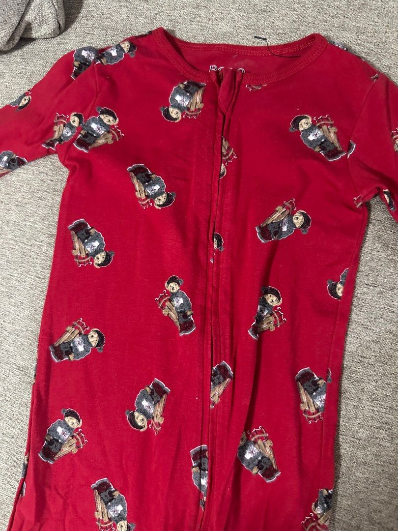 Baby Frogsuits (Category: Babies & Kids Fashion) located in Quezon City. Submitted by gracesc (Listing ID 1408342973, Image 2). Description: Ralph Lauren 18m Frogsuit - ₱500 Bnew. Authentic. Will give free Tili Dahli Frogsuits H&M 2-4m. Like New ₱200. Will give freebies.