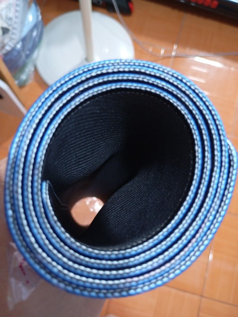 Blue Topography Mousepad Gaming Extended 900x400mm (Category: Exercise Mats) located in Quezon City. Submitted by ana-chan (Listing ID 1408319798, Image 3). Description: Located in Sauyo, QC. Can do same day delivery or any of your preferred couriers. Available as long as posted!.