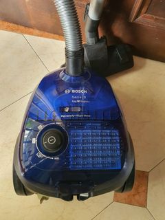(Category: ) located in . Submitted by Florentini (Listing ID 1408307955, Image 1). Description: .