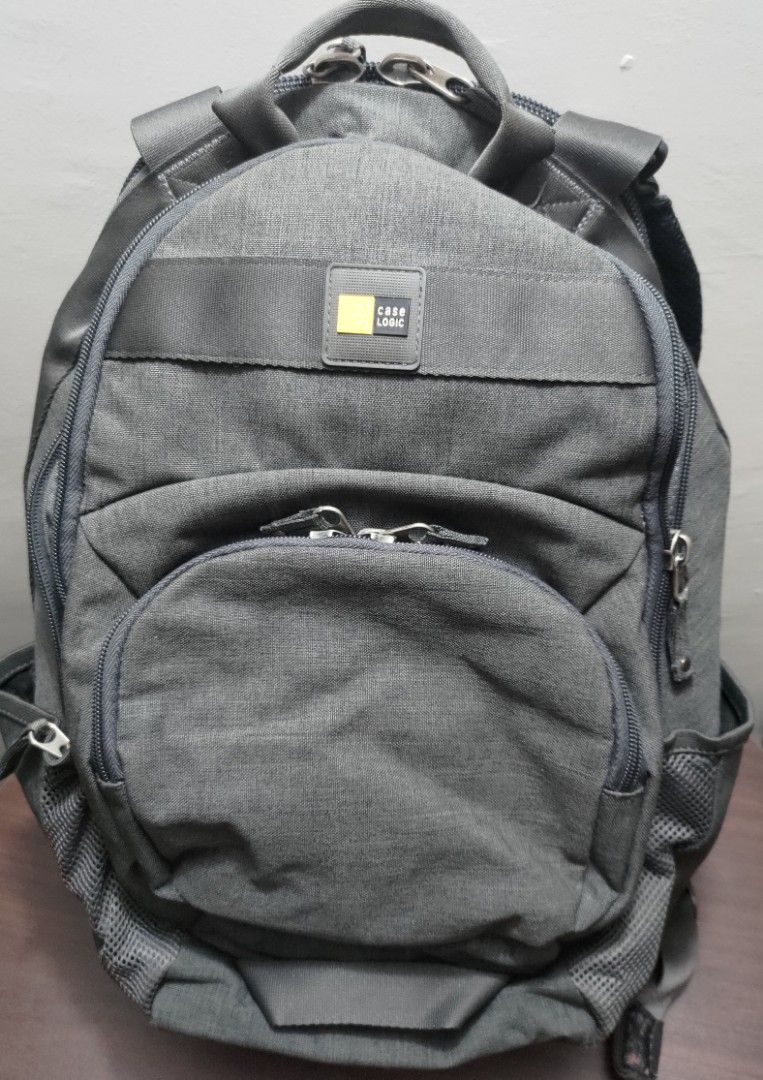 Case Logic Laptop Backpack (Category: Backpacks) located in Manila. Submitted by robertblan17101 (Listing ID 1408362224, Image 1). Description: Case Logic 17.3 Laptop Bagpack, mnsan lang nagamit, nasa stock lang sa aparador. orig price P5k plus, contact # 0938842 9469 ( slightly negotiable ) note: Laptop compatible & things..
