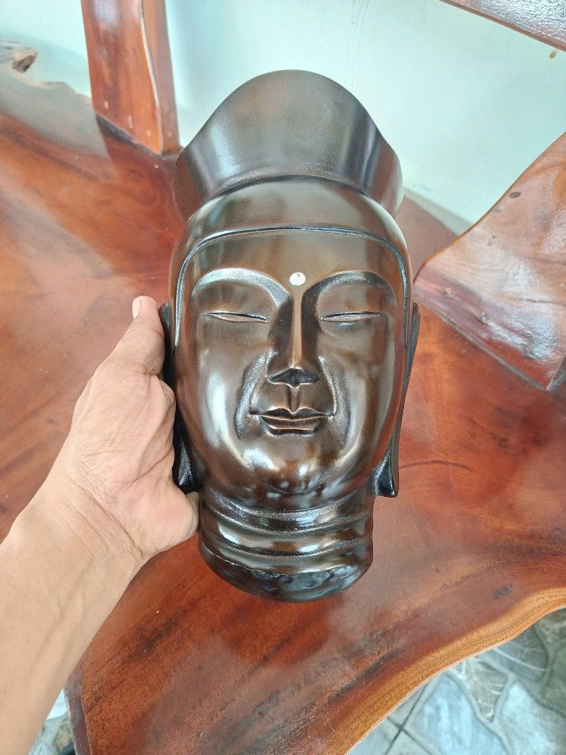 Cast Iron Buddha Head Statue, New with Marking (Category: Religious Items) located in Imus. Submitted by ABrielleC (Listing ID 1408361849, Image 3). Description: Cast Iron Material New With Box With Marking Height-9in Length-6in Width-3.5in Weight-1.5kg First to pay Loc Imus Cavite.