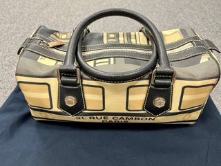 （分類：）位於 。 由 buzzbie 提交（商品編號 1408385740，圖片 1）。簡介： 。