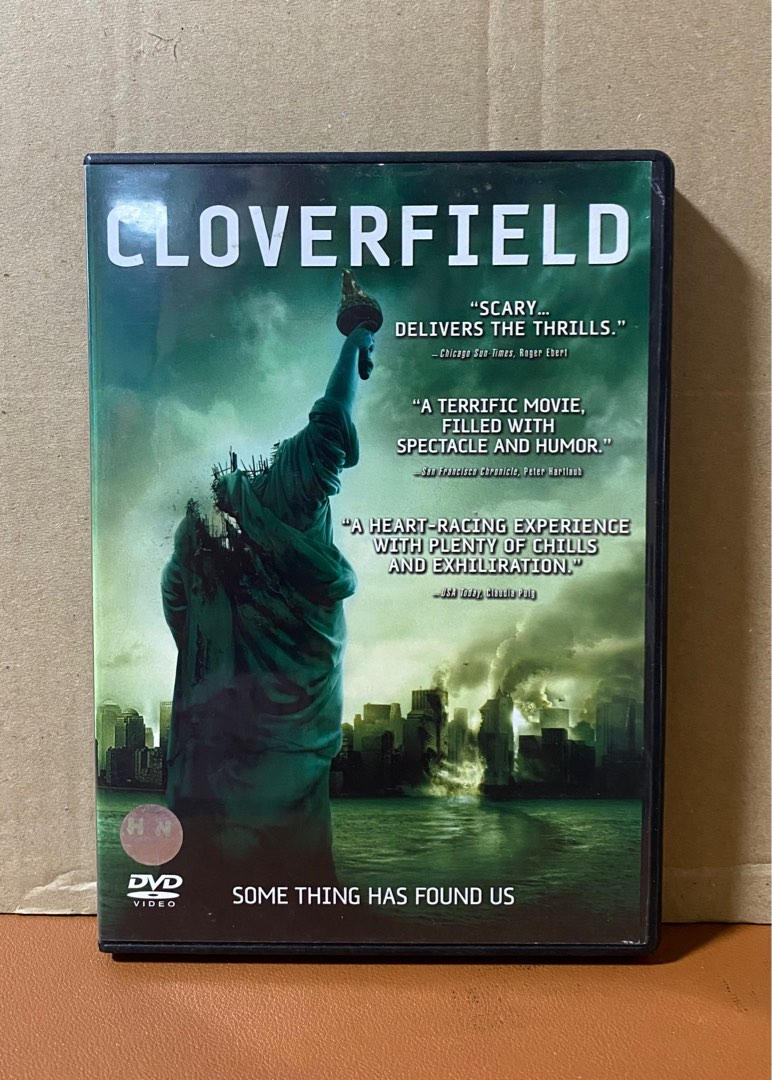 Cloverfield (2008). Directed by Matt Reeves. DVD. Region 3., Hobbies ...