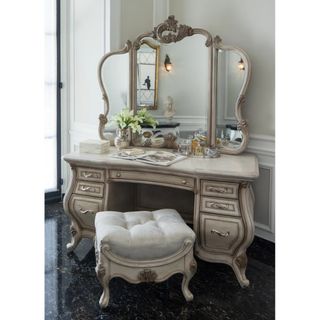 (Category: ) located in . Submitted by everliving (Listing ID 1408479144, Image 1). Description: .