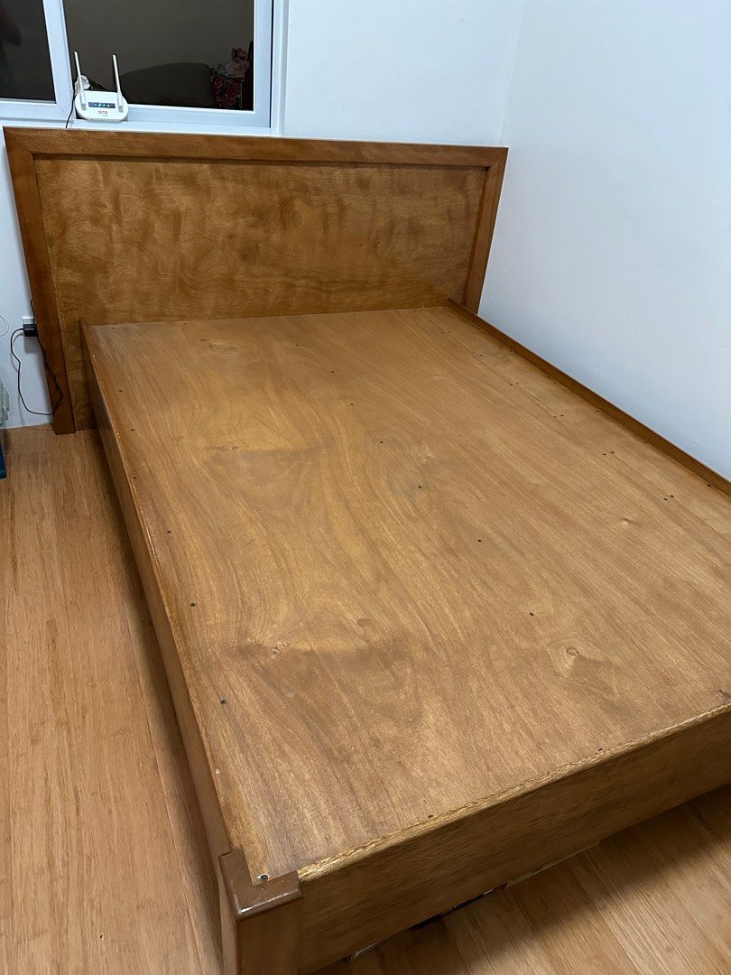 Full Double size bed frame 54x75 (Category: Bed Frames & Mattresses) located in Antipolo. Submitted by _prelovedkikay (Listing ID 1408419098, Image 1). Description: Pinagawa po eto kaya matibay siya Selling it low ginamit lang ng 15days 54x75 full double size .