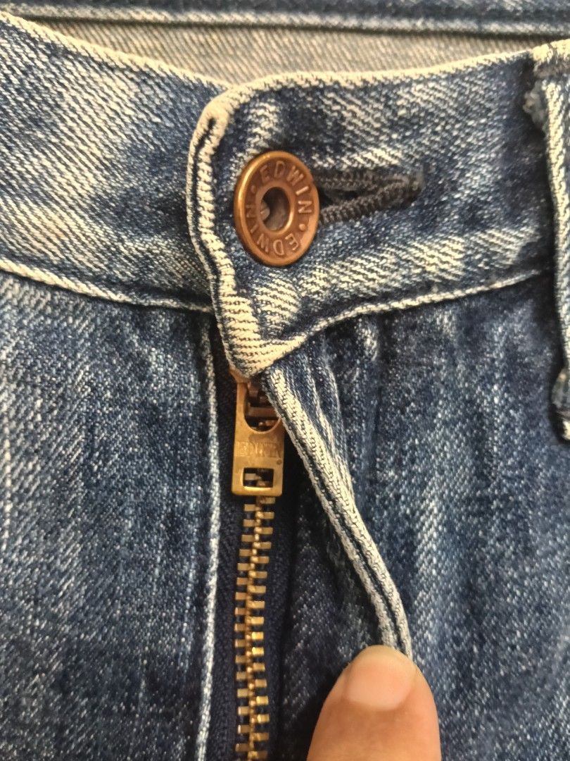 EDWIN (Category: Jeans) located in Kuala Lumpur. Submitted by mikapickerstore (Listing ID 1408333543, Image 3). Description: 28 x 39.