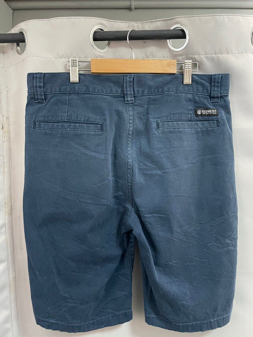 Element Shorts (Category: Shorts) located in Calamba. Submitted by rummaged.ph (Listing ID 1408360478, Image 2). Description: MO34 Product Description Width: 32-34” Length: 21.5” Leg Opening: 9.5“ Condition: 9.8/10 Issue: faded washtag DM for more details :) COLOR MAY VARY DUE TO LIGHTING. loi Want more detailed photos? DM Us.
