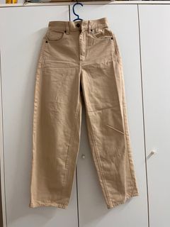 (Category: ) located in . Submitted by thriftwithena (Listing ID 1408303179, Image 1). Description: .