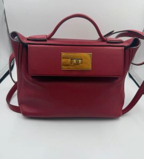 （分類：）位於 。 由 bellize.luxury 提交（商品編號 1408478637，圖片 1）。簡介： 。