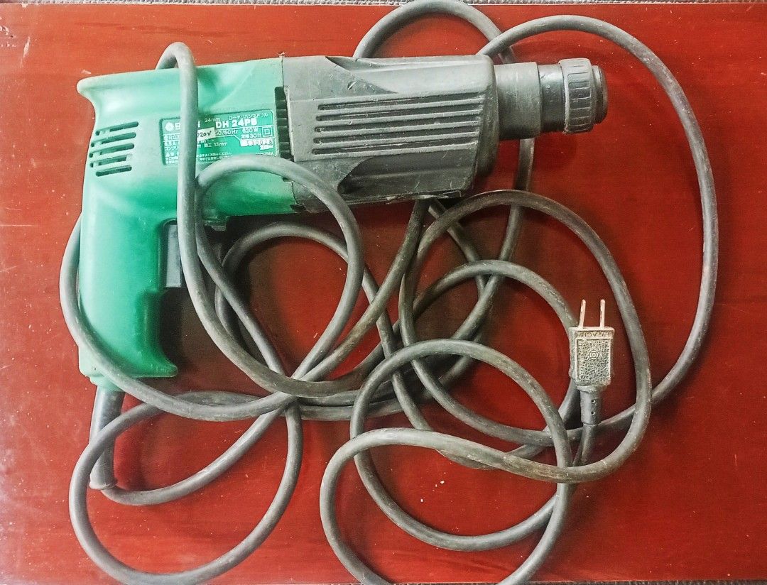 HITACHI Rotary Hammer Drill 220v DH 24PB (Category: Construction Tools & Equipment) located in San Isidro. Submitted by thankugeri87256 (Listing ID 1408460202, Image 1). Description: ✏️Japan Surplus Power Tool ✏️Flaws/Scratches are noticeable. ✏️𝘾𝙤𝙣𝙫𝙚𝙧𝙩𝙚𝙙 𝙥𝙤𝙬𝙚𝙧 𝙛𝙧𝙤𝙢 110𝙫 𝙩𝙤 220𝙫. ✏️Working condish but declared as is. ✏️Approx. gross weight 2.8 kgs. ✏️Heavy Duty ✏️𝙎𝙚𝙡𝙚𝙘𝙩𝙤𝙧 𝙠𝙣𝙤𝙗 𝙢𝙞𝙨𝙨𝙞𝙣𝙜 ✏️𝙎𝙤𝙡𝙙 𝙞𝙣 "𝙖𝙨