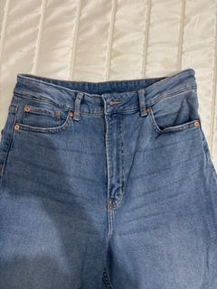 (Category: ) located in . Submitted by wan_wani (Listing ID 1408319230, Image 1). Description: .