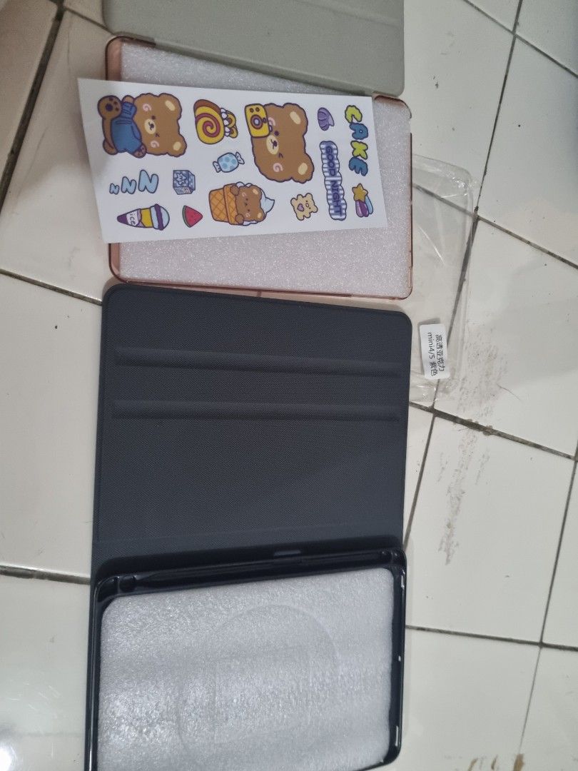 Ipad mini 5 casing (Category: Cases & Covers) located in Sungai Buloh. Submitted by mazuras850 (Listing ID 1408453378, Image 3). Description: casing ipad mini 5 2 RM20 clear bilik tq .