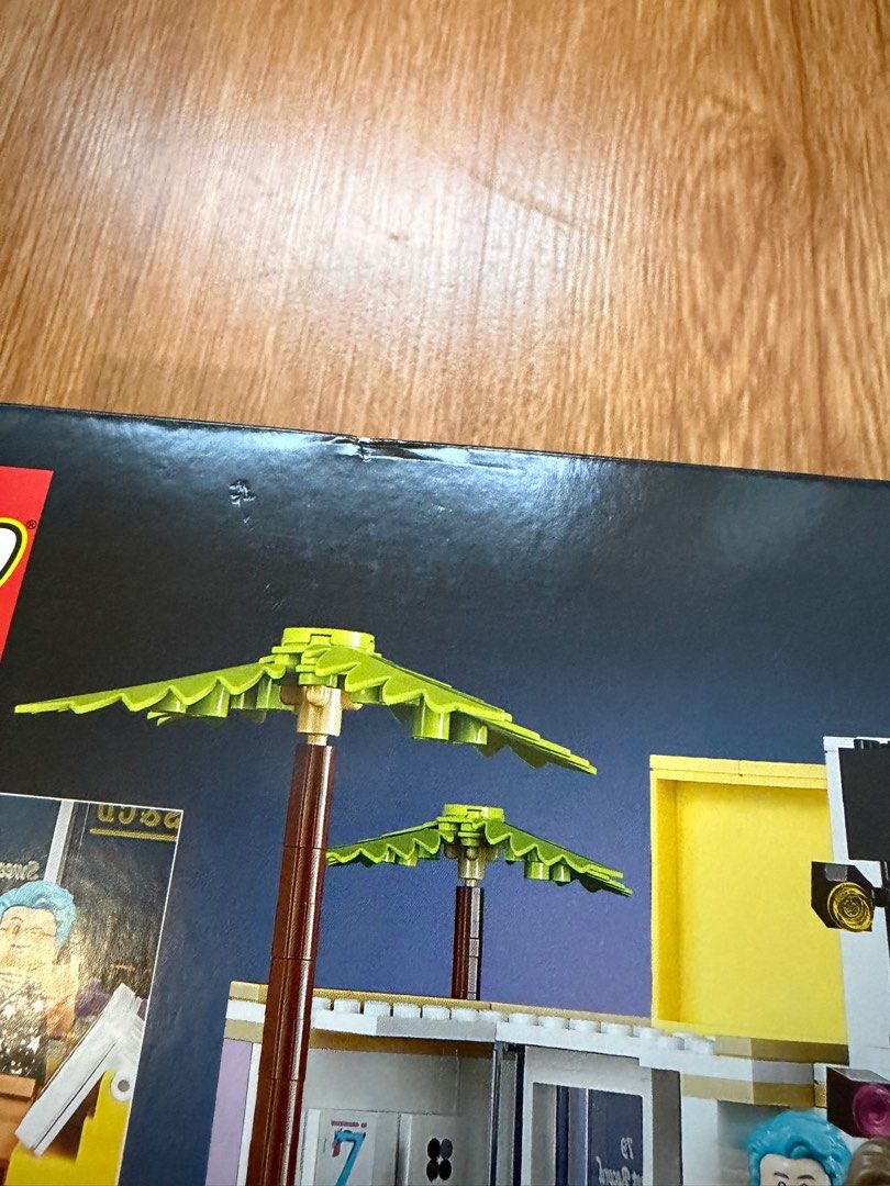 LEGO Ideas 21339 BTS Dynamite Set (Category: Lego & Building Sets) located in Quezon City. Submitted by rubicscube (Listing ID 1408400345, Image 3). Description: BNIB. Sealed. Box condition as in photos. MOP: GCash, BPI Buyer to arrange and shoulder pick up from Commonwealth QC - LEGO Ideas 21339 BTS Dynamite set - 749 pieces - Features the Dynamite theme - Suitable for ages 18+ - Box has minor damage on the corner.