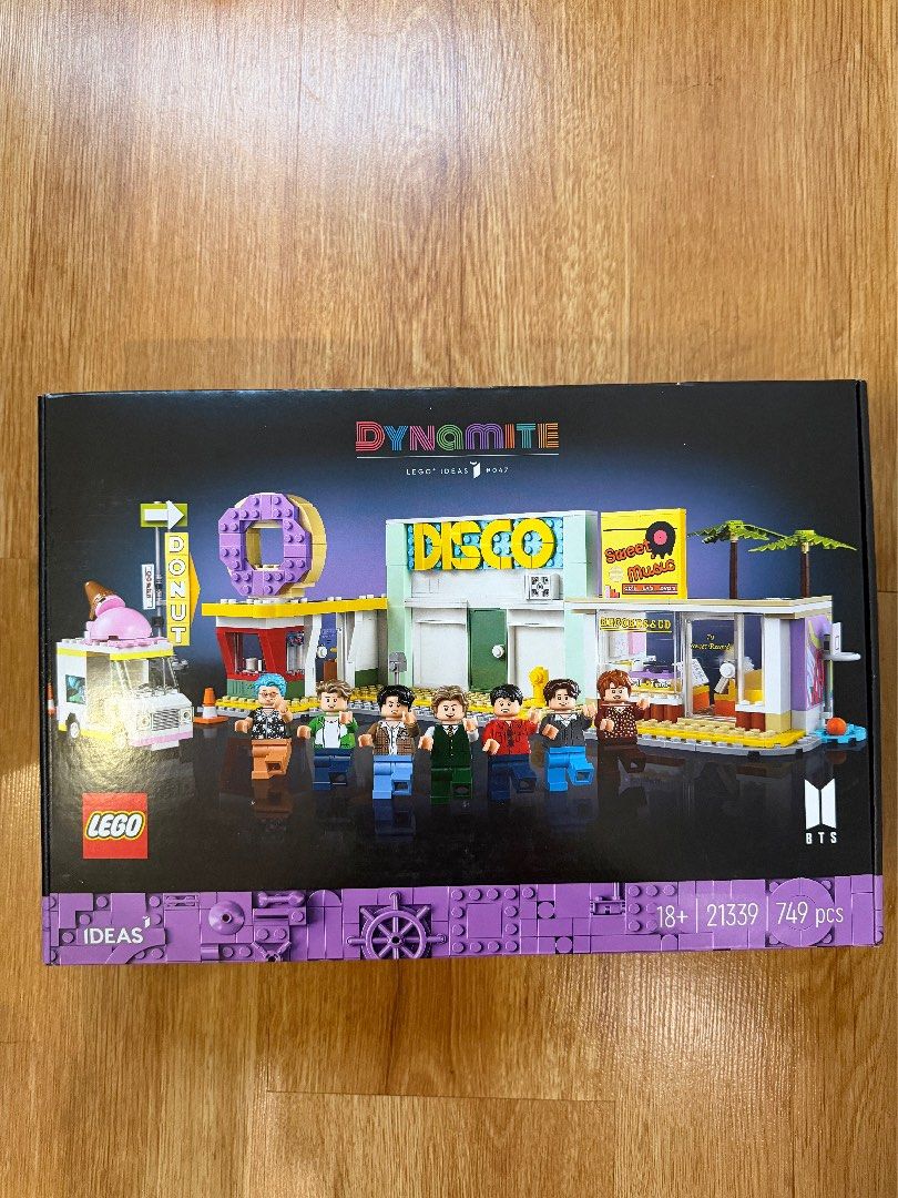 LEGO Ideas 21339 BTS Dynamite Set (Category: Lego & Building Sets) located in Quezon City. Submitted by rubicscube (Listing ID 1408400345, Image 1). Description: BNIB. Sealed. Box condition as in photos. MOP: GCash, BPI Buyer to arrange and shoulder pick up from Commonwealth QC - LEGO Ideas 21339 BTS Dynamite set - 749 pieces - Features the Dynamite theme - Suitable for ages 18+ - Box has minor damage on the corner.