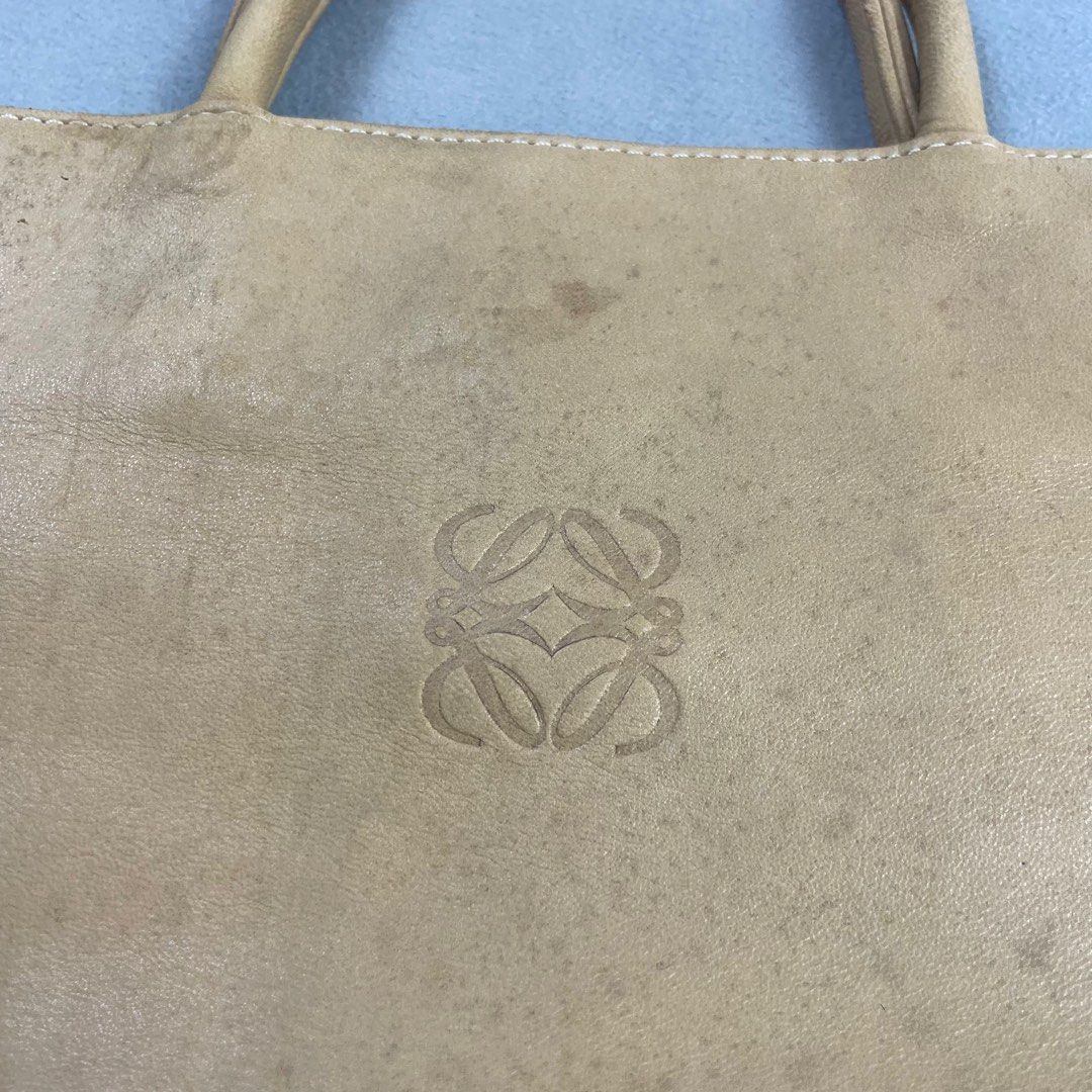 LOEWE BEIGE NUBUCK LEATHER TOTEBAG (Category: Luxury Bags & Wallets) located in Manila. Submitted by revise.ph_ (Listing ID 1408484070, Image 3). Description: LOEWE BEIGE NUBUCK LEATHER TOTEBAG MADE IN DIMENSION HEIGHT/LENGTH:13.5 WIDTH:13.2 Issue: NONE Need clean PRICE:5,000 Free Shipping Via Jnt.