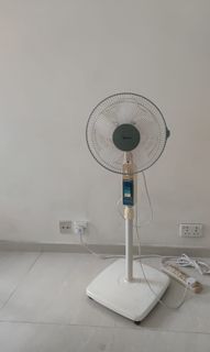 （分類：）位於 。 由 goldenfinger2099 提交（商品編號 1408466654，圖片 1）。簡介： 。