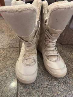 (Category: ) located in . Submitted by divashree (Listing ID 1408495252, Image 1). Description: .