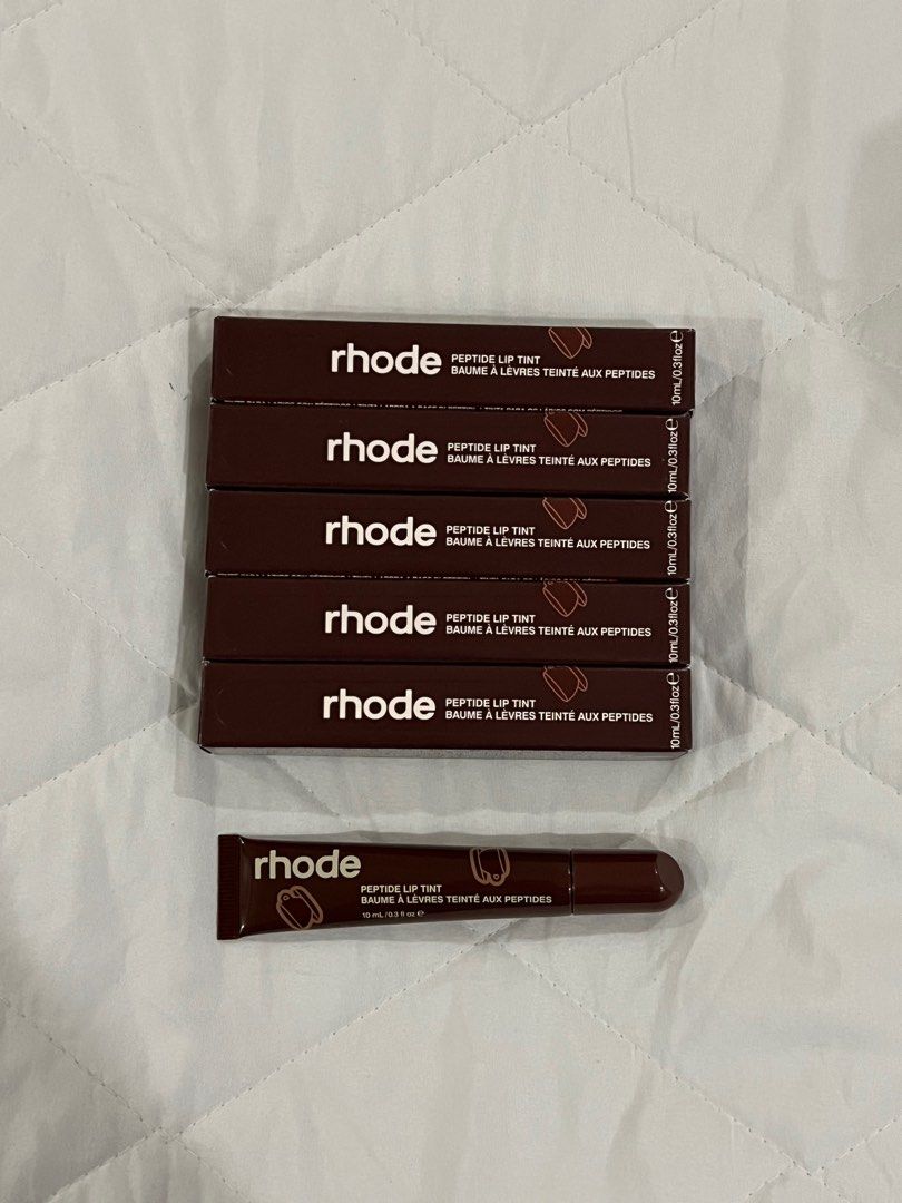 Rhode Scented Peptide Lip Tint (Espresso) (Category: Makeup) located in Paranaque City. Submitted by ishopandneverdrop (Listing ID 1408373265, Image 1). Description: - Purchased directly from Rhode website - Same-day delivery via Grab / Lalamove - Provincial delivery via J&T / LBC No negotations. Fixed price..
