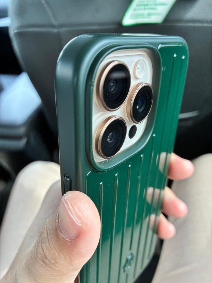 Rimowa Green ORIGINAL Case Mag Save Apple iPhone 16 Pro Max