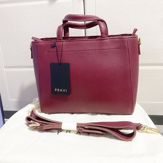 (Category: ) located in . Submitted by bagsbythea (Listing ID 1408312900, Image 1). Description: .