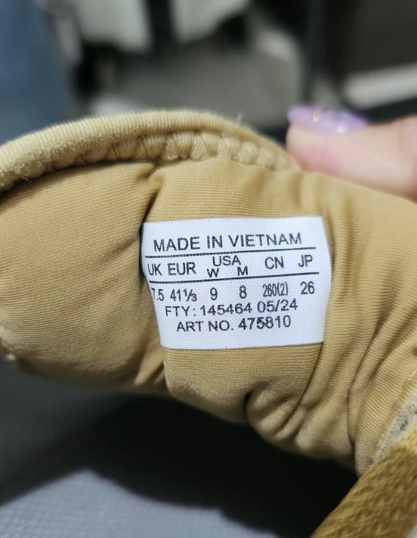 Salomon XT-6 Gore-Tex (Category: Sneakers) located in Manila. Submitted by pshopper (Listing ID 1408404057, Image 2). Description: bought for Php 13.5k at Commonwealth Powerplant mall and I still have the box. was only bought last May 2025. lightly used and needs cleaning, has some scuff marks only used for leisure, haven't been used for hiking SIZE UK7.5/WOMEN'S US 9 rfs: will buy a new colorway.