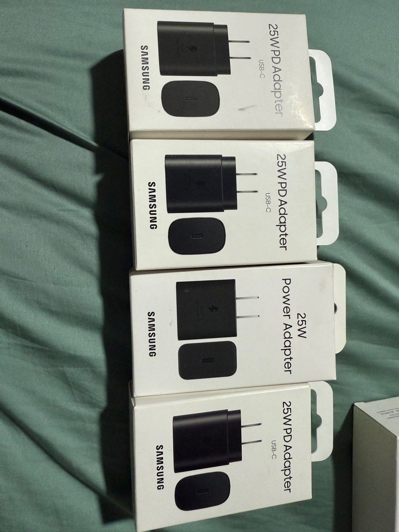 Samsung 25W Adaptor (Category: Chargers & Cables) located in San Juan City. Submitted by rizalaine01 (Listing ID 1408391054, Image 1). Description: .