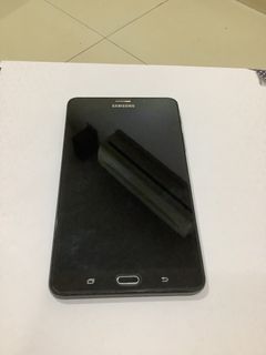 (Category: ) located in . Submitted by gadgetstore88 (Listing ID 1408343734, Image 1). Description: .