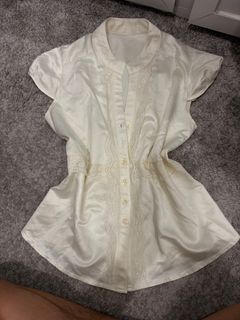 (Category: ) located in . Submitted by leycloset (Listing ID 1408460783, Image 1). Description: .