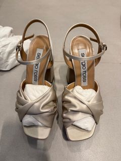 （分類：）位於 。 由 aanderchan 提交（商品編號 1408463619，圖片 1）。簡介： 。