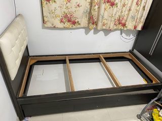 （分類：）位於 。 由 c3675552 提交（商品編號 1408484103，圖片 1）。簡介： 。