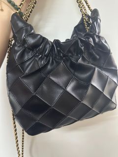（分類：）位於 。 由 miumiu1256 提交（商品編號 1408392996，圖片 1）。簡介： 。