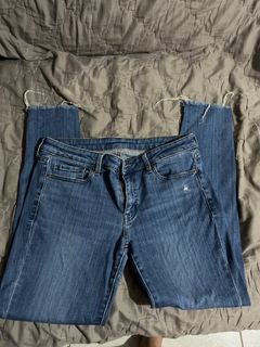 (Category: ) located in . Submitted by chinitangtisay (Listing ID 1408354051, Image 1). Description: .