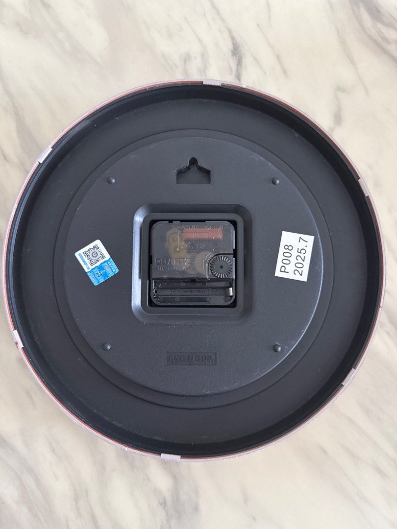 Wall Clock (Category: Clocks) located in Singapore. Submitted by lily_jade13 (Listing ID 1408342385, Image 2). Description: Brand new wall clock with original protective packaging .