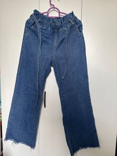 (Category: ) located in . Submitted by preloved.zsy (Listing ID 1408443753, Image 1). Description: .