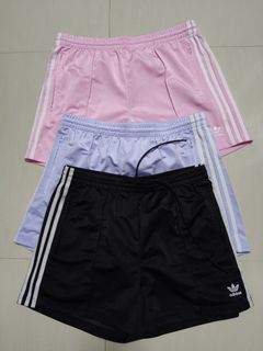 (Category: ) located in . Submitted by randomclothes06 (Listing ID 1408674358, Image 1). Description: .