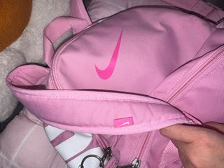 (Category: ) located in . Submitted by ndineeee (Listing ID 1408645098, Image 1). Description: .